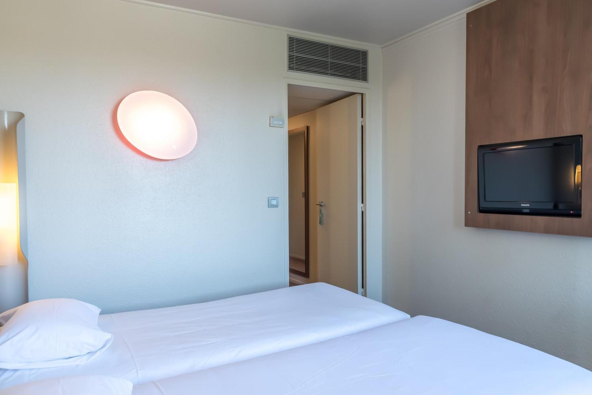 Campanile Nogent-Sur-Marne Hotel Ngoại thất bức ảnh