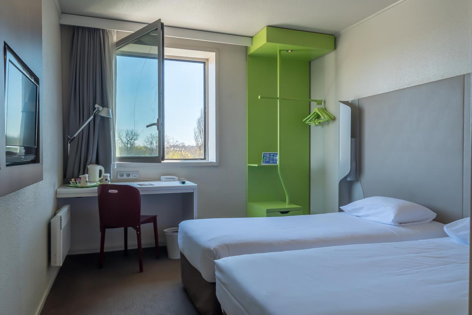 Campanile Nogent-Sur-Marne Hotel Ngoại thất bức ảnh